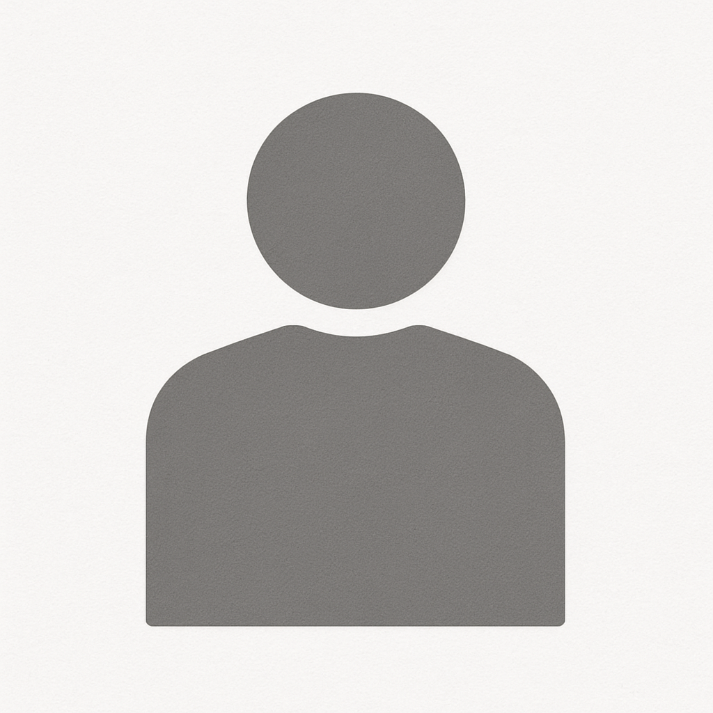 監督者1の顔写真